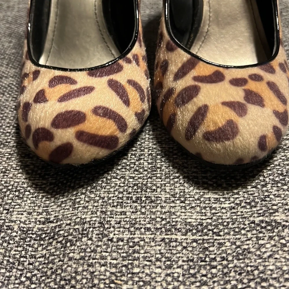 FERGALICIOUS by FERGIE  UTOPIA LEOPARD FAUX FUR HEELS
